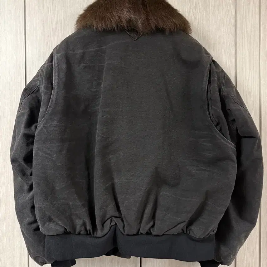 프라다 [L] 블랙 시어링 퍼 패딩 자켓 새상품 사진 2