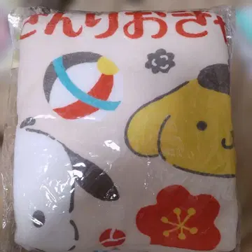 새상품 산리오 뱅글뱅글 챌린지 담요