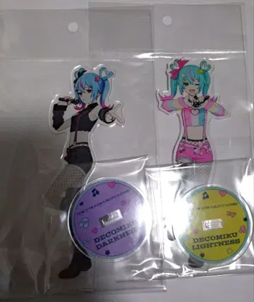 데코미 라이브 가라오케의 철인 콜라보 아크릴 스탠드 DECO*27