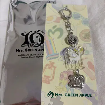 미세스 그린애플 랜덤 참 홀더 소란지