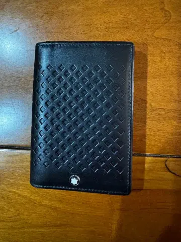 Montblanc 블랙 가죽 명함지갑