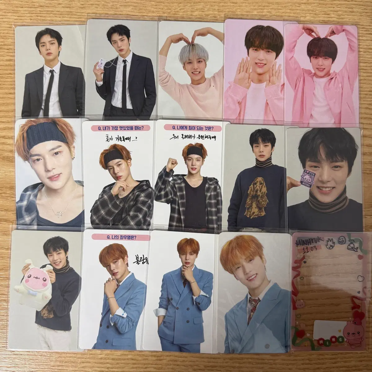 Monsta X Two Tuck Gom Minhyuk Poca