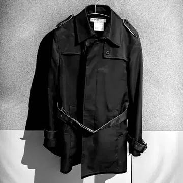 [ 캐서린 햄넷 런던 ] 라이너 포함 트렌치코트 블랙 M