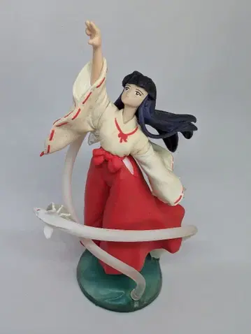 이누야샤 키쿄우 피규어