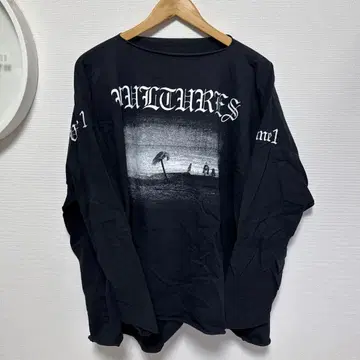 yzy vultures 블랙 긴팔 티셔츠 사이즈 2