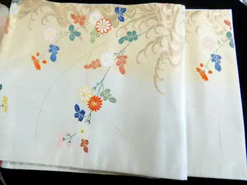 순수 실크 금박 은박 때때로 사랑스러운 작은 국화 꽃의 후쿠로 오비