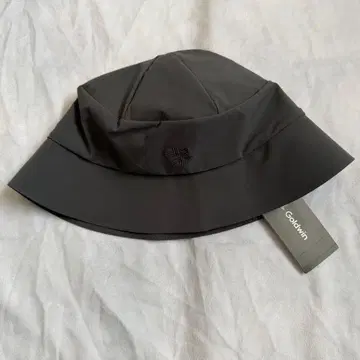 미사용 새상품 GOLDWIN 라이트 스트레치 햇 골드윈 블랙