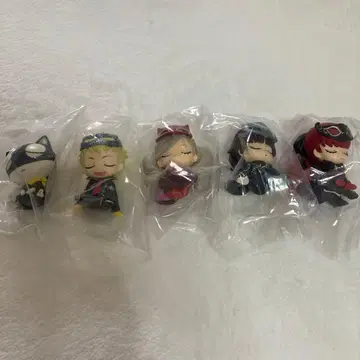 페르소나 5 더 로얄 어깨 쿵