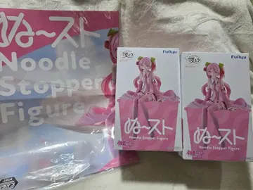 사쿠라 벚꽃 미쿠 누들 스토퍼 피규어 2개 세트