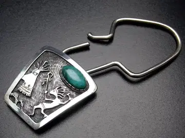호피족 전통 디자인 키링, 의식 제전 디자인, 애리조나산 터키석 알 포함