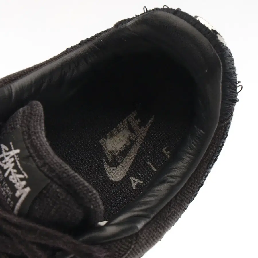 [235] Nike x Stüssy Air Force 1 Low 全黑款