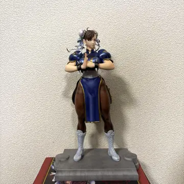 스트리트 파이터 춘리 피규어