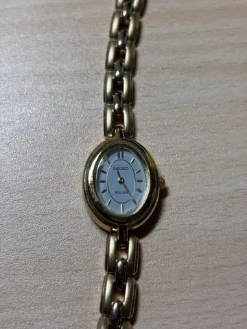레어 빈티지 SEIKO 솔라 골드 시계