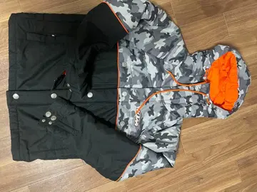 KTM 자켓 남성용 M 사이즈 카모플라주 x 블랙 후드 부착 충전솜 방한