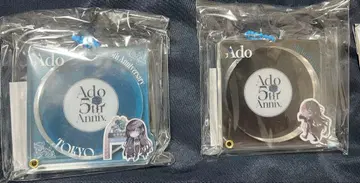 Ado 5th anniversary 아크릴 캔뱃지 케이스 2점