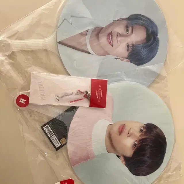 방탄 지민 투어 굿즈 판매합니다