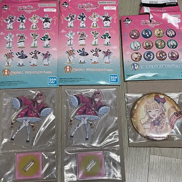 미개봉) 학원아이돌 아크릴스탠드, 캔뱃지 팔아요