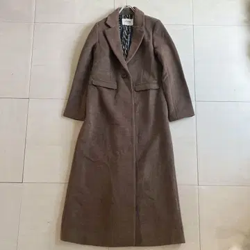 에이미 이스트 월 롱 슬림 코트 브라운