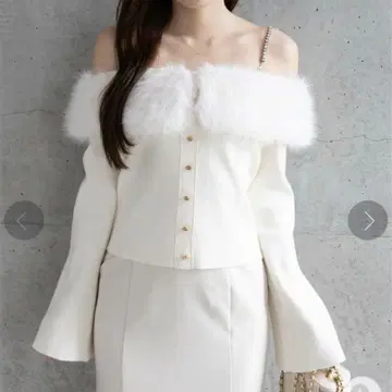 clear 비쥬 어깨끈 오프숄더 퍼 니트탑[CL9168]