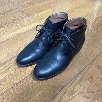 처카 부츠 천연 가죽 블랙 숏부츠