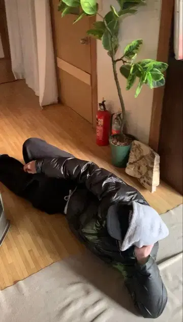 mertraHEAT 리액티브 퍼퍼 다운 자켓