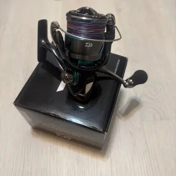 다이와 에메랄다스 X LT2500-DH 스피닝 릴