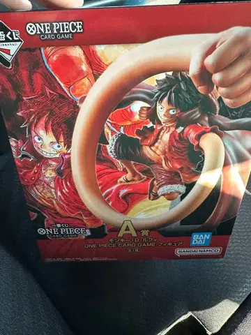 ONE PIECE CARD GAME A상 피규어