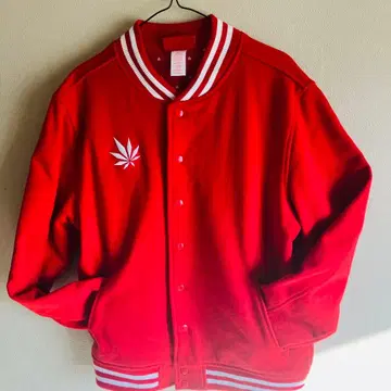 초레어 MEDMEN 오리지널 바시티 자켓 대마 잎 원포인트