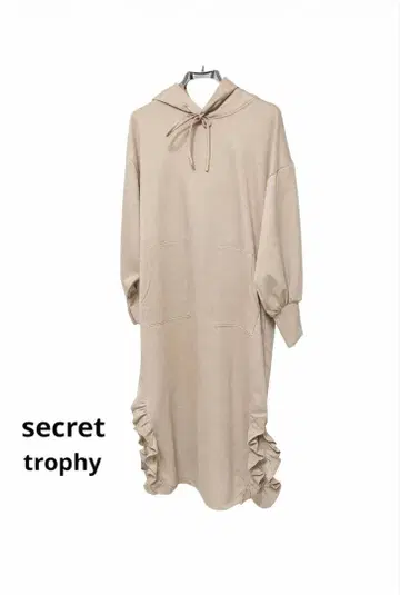 시크릿 트로피 secret trophy 프릴 후드티 M