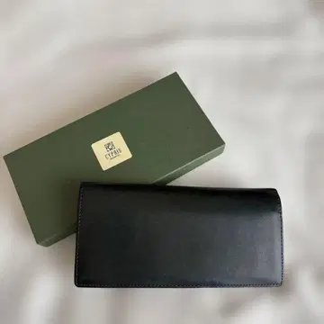 CYPRIS 장지갑 루가 숄더 & 풀 베지터블 탄닌 가죽 그린