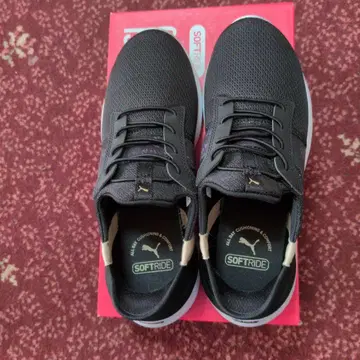 Puma Softride 블랙 슬립온