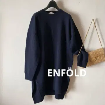 엔폴드*두툼한 울 크루넥 와이드 니트 원피스 사이드 슬릿