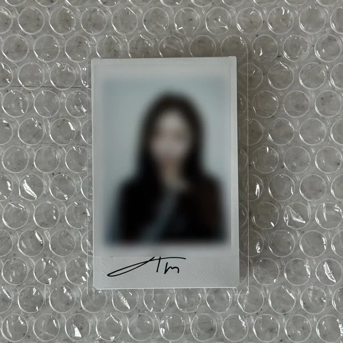 Triples Seoyeon genuine sign pola Polaroid for sale. #트리플에스