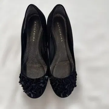 ANTEPRIMA 작은 꽃 모티브 펌프스