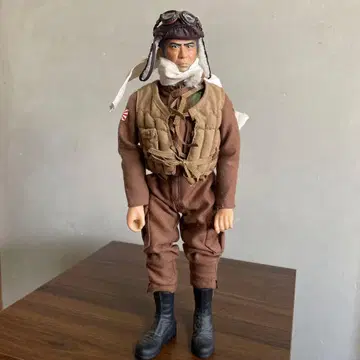 대일본제국 해군의 제로센 파이롯트 액션 피규어