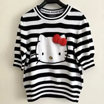 새상품 kate spade Hello Kitty 콜라보 반팔 상의 보더