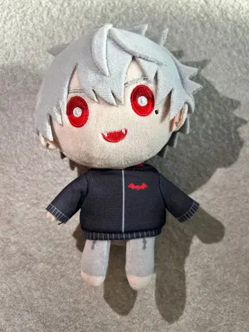 니지산지 쿠츠하 봉제 인형