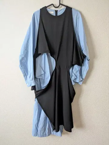 MAYC Cutting pleats By color dress