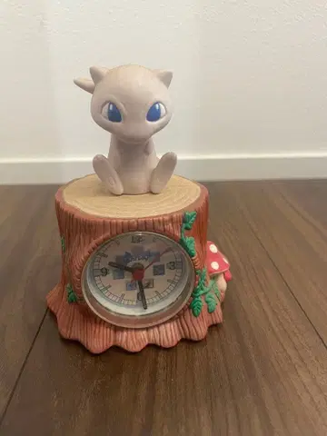 뮤우 그루터기 모양 탁상시계