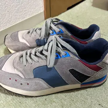 리프로덕션 오브 파운드 스니커즈