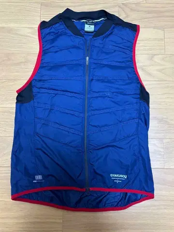 GYAKUSOU 네이비 베스트 L 사이즈 가격 인하 불가