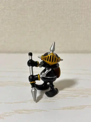 디지몬 세이버즈 피규어 컬렉션 폰 체스몬 (블랙)