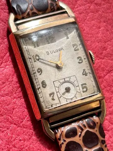 BULOVA 브로바 스몰 세컨드 수동 와인딩 빈티지 작동품 1940년대