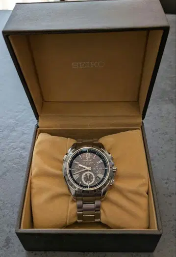 세이코 브라이츠 솔라 전파 시계 8B82 C-10