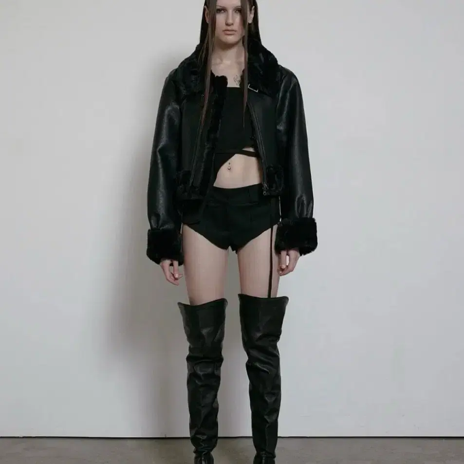 Bohemian Seoul Mustang Jacket Black 22FW #보헴서,#헬레네파리스