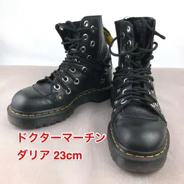 닥터마틴 달리아 23cm 블랙 부츠