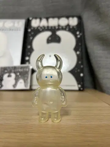 클래식 클리어 우아모우 (파랑 눈)