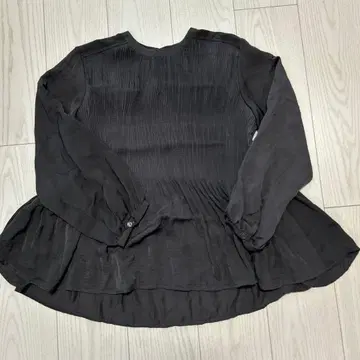 ACUTA 그레이 플리츠 긴팔 튜닉