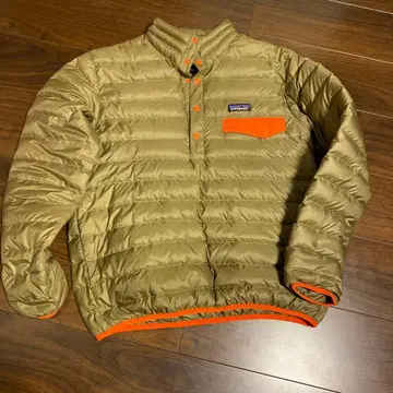patagonia 올리브 그린 다운 자켓 S