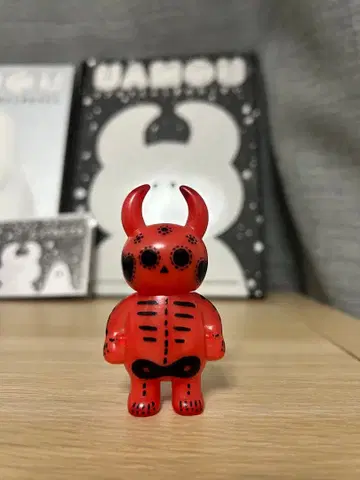 레드스컬 우아모우 (오리지널 페인트?)